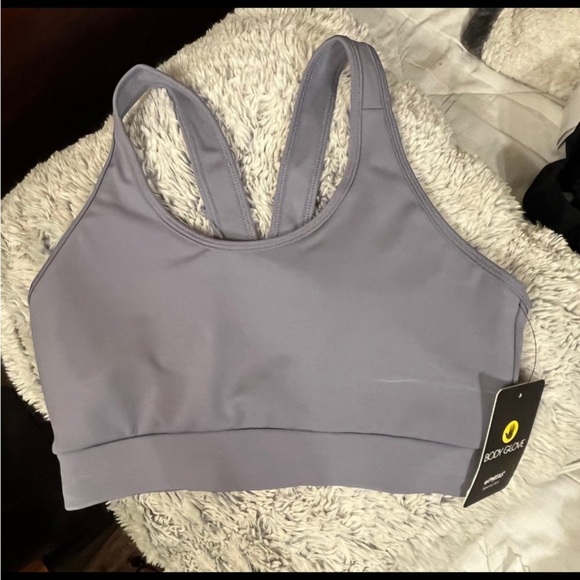 🆕 Body Glove Gray Sports Bra/ Size M
NWT - Picture 1 of 3